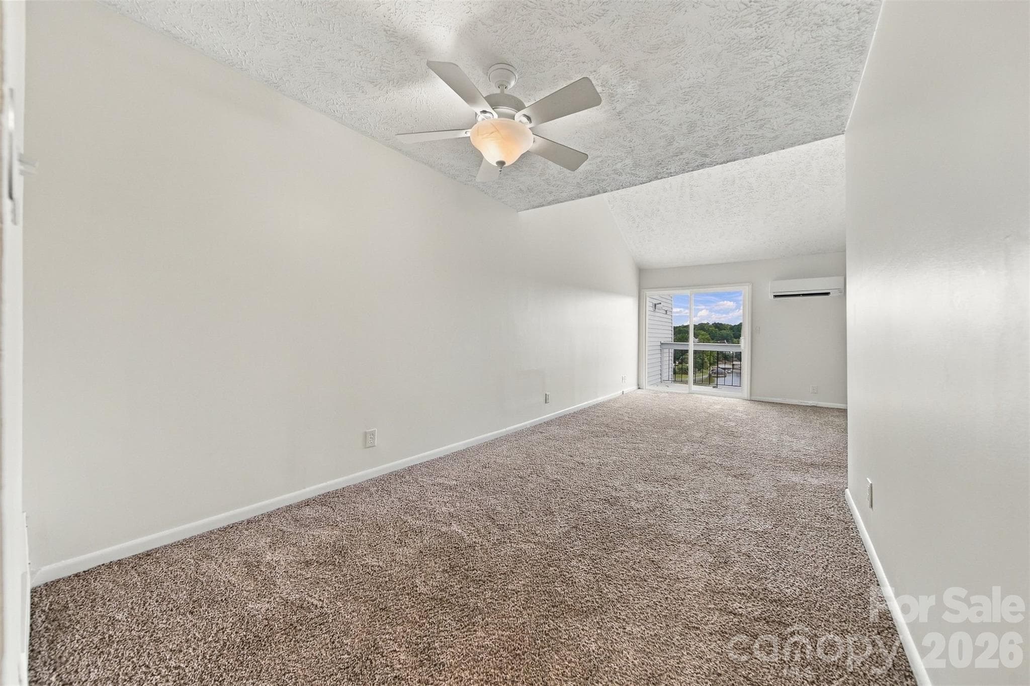 Condominium at 1050 21st Avenue NW, Hickory, photo 33 of 42