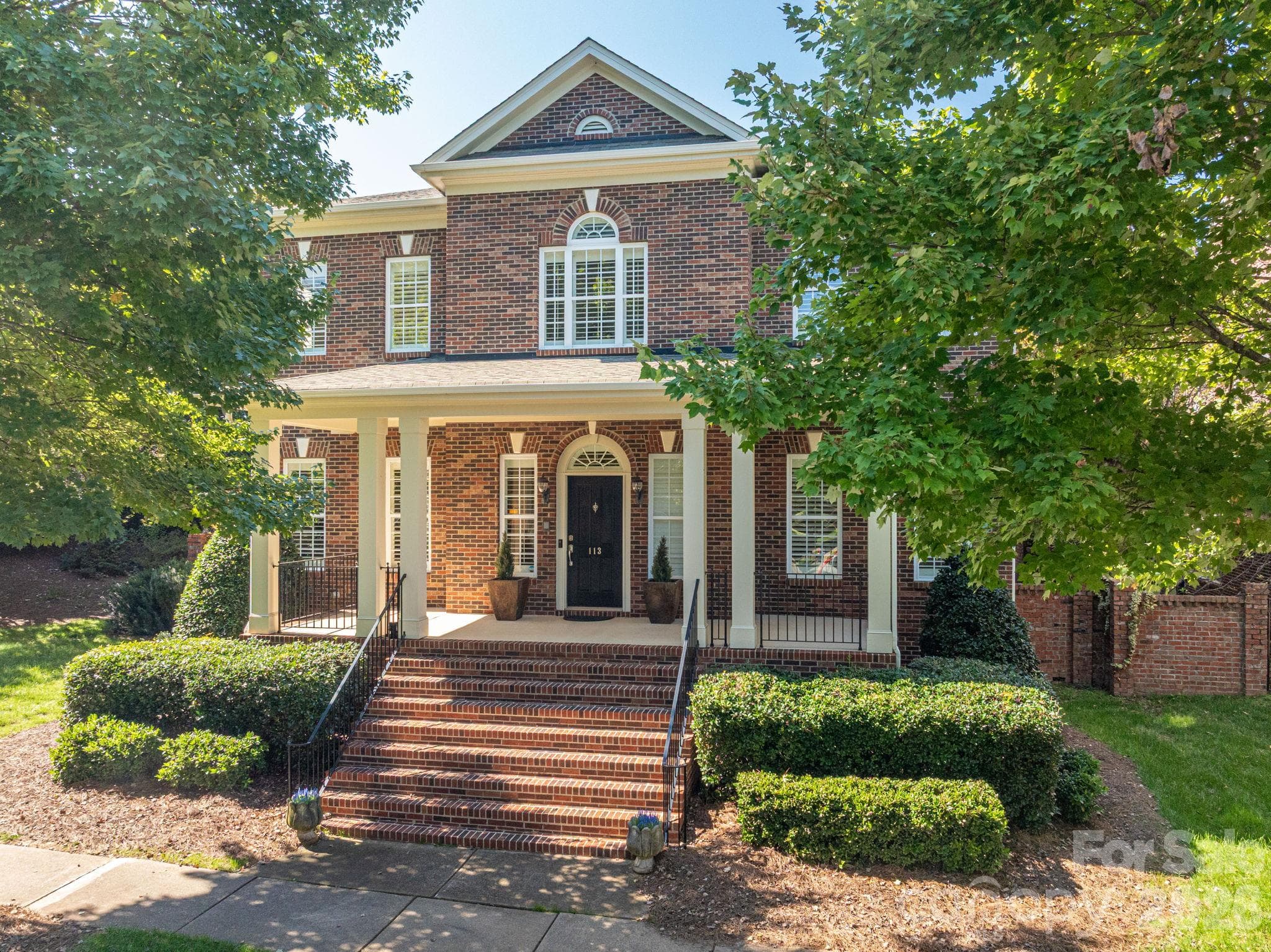 113 Ft. William Avenue