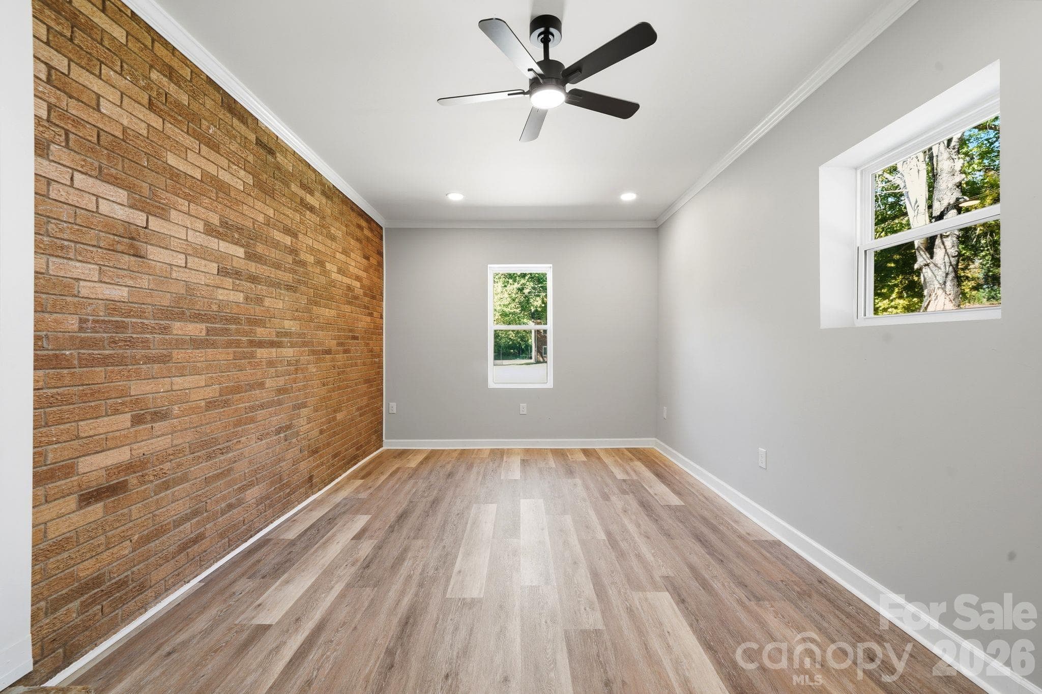 Single Family Residence at 754 Vancouver Lane, Gastonia, photo 9 of 34