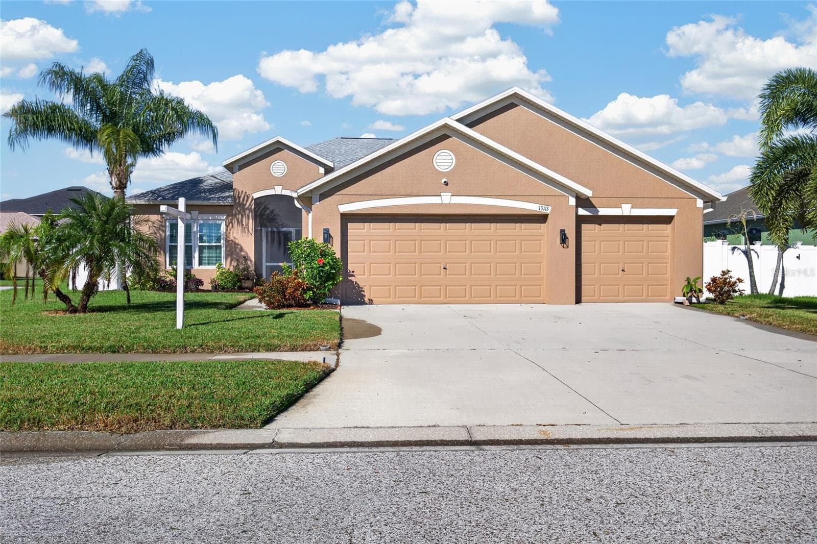 13113 GRAHAM YARDEN DR