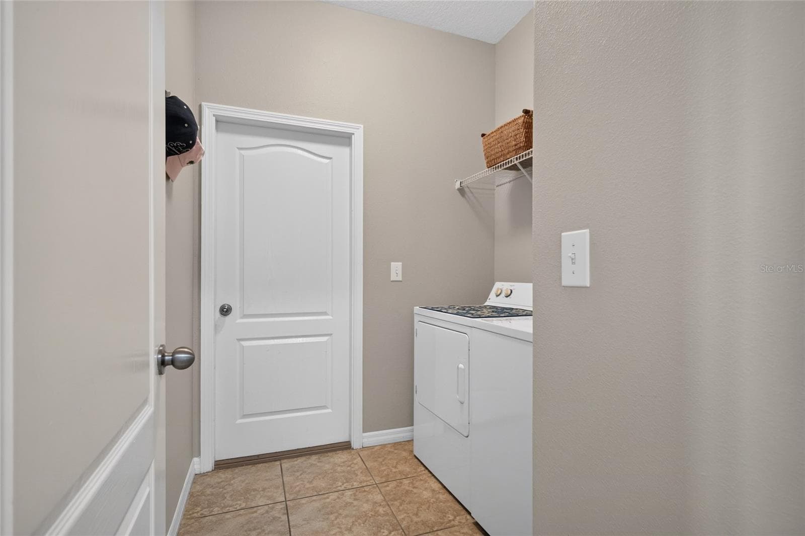 Laundry - 13113 GRAHAM YARDEN DR, RIVERVIEW