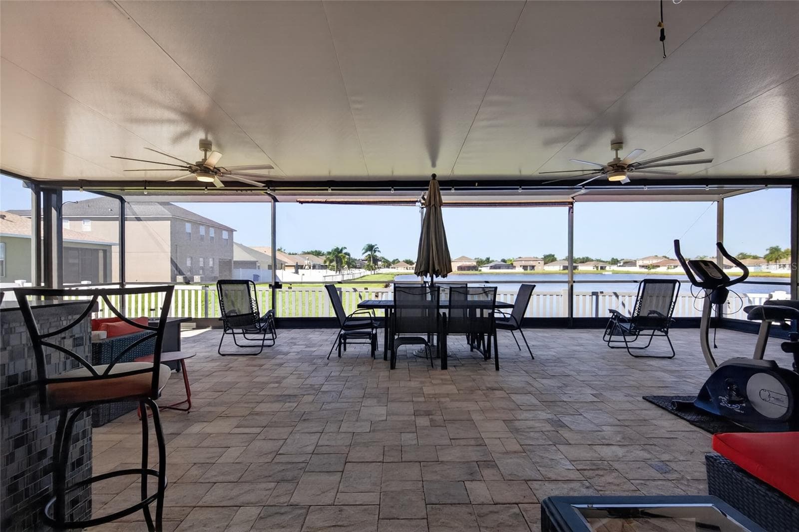Lanai - 13113 GRAHAM YARDEN DR, RIVERVIEW