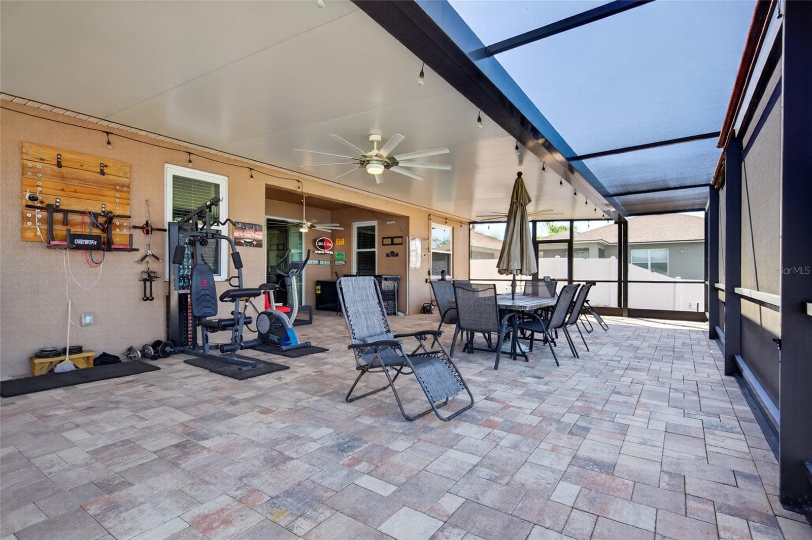Lanai - 13113 GRAHAM YARDEN DR, RIVERVIEW