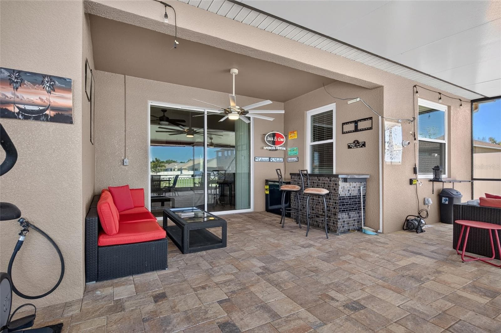 Lanai - 13113 GRAHAM YARDEN DR, RIVERVIEW