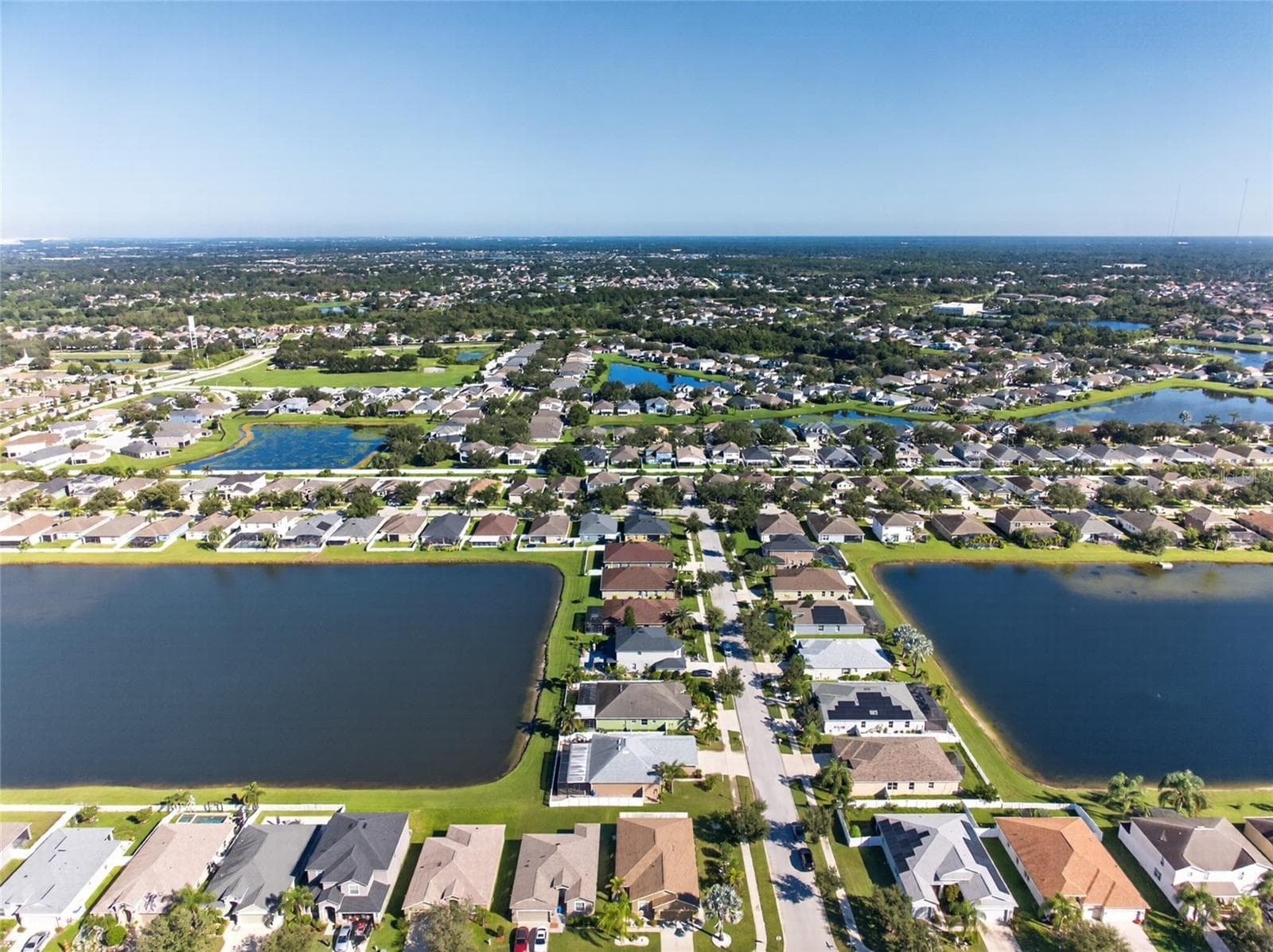 Single Family Residence at 13113 GRAHAM YARDEN DR, RIVERVIEW, photo 48 of 54