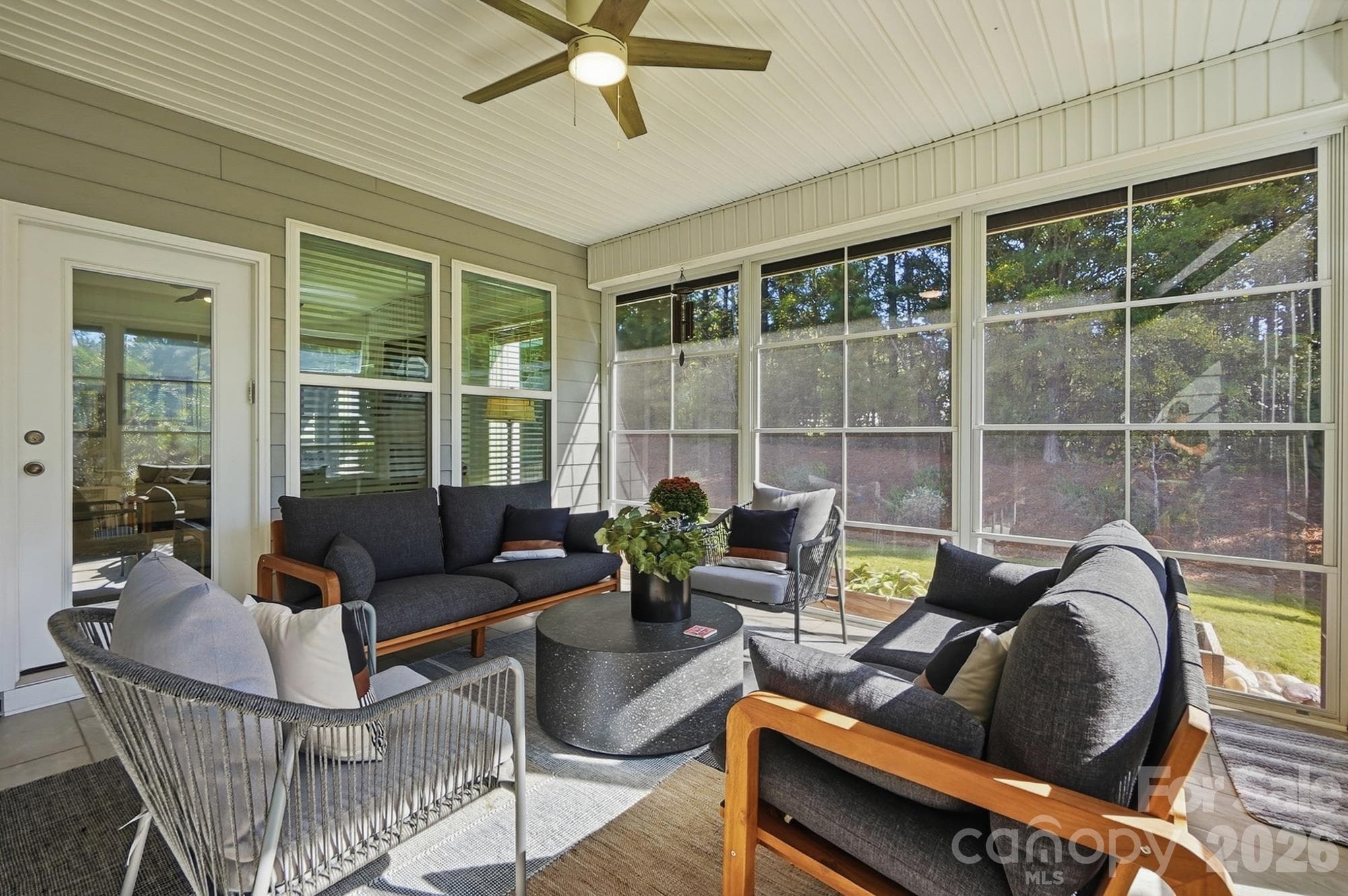 Ahh, relax in private! - 2014 Old Evergreen Parkway, Indian Trail