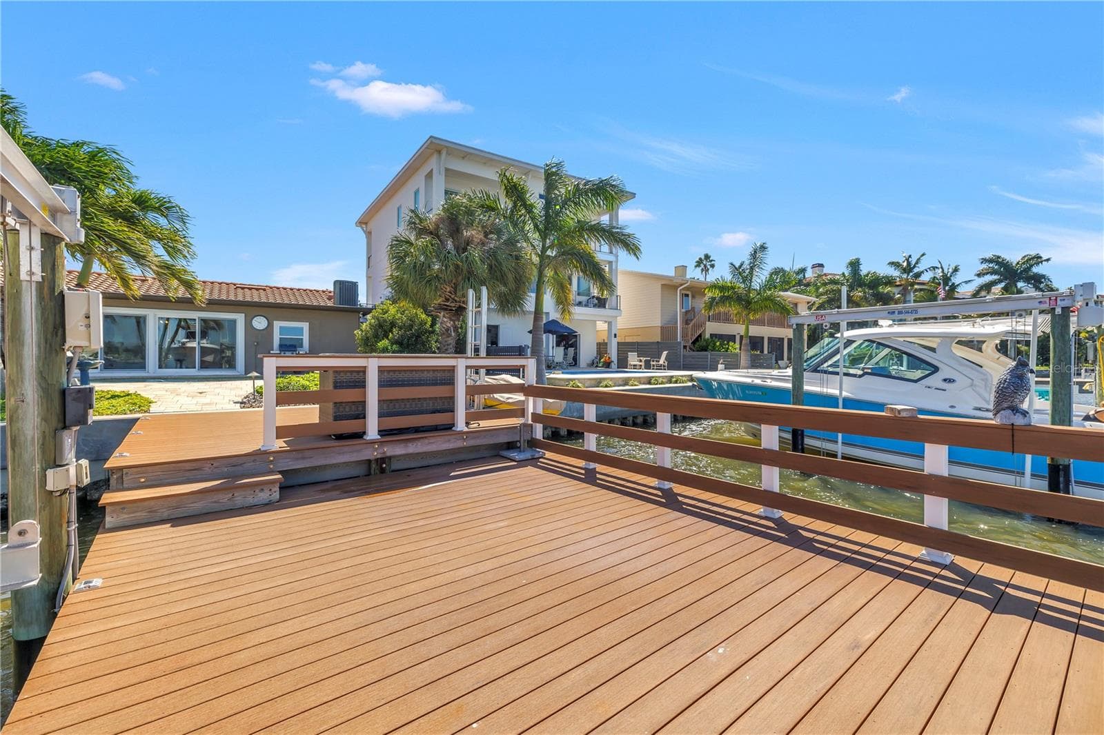 Spacious Lower Deck of Dock - 106 WALL ST, REDINGTON SHORES