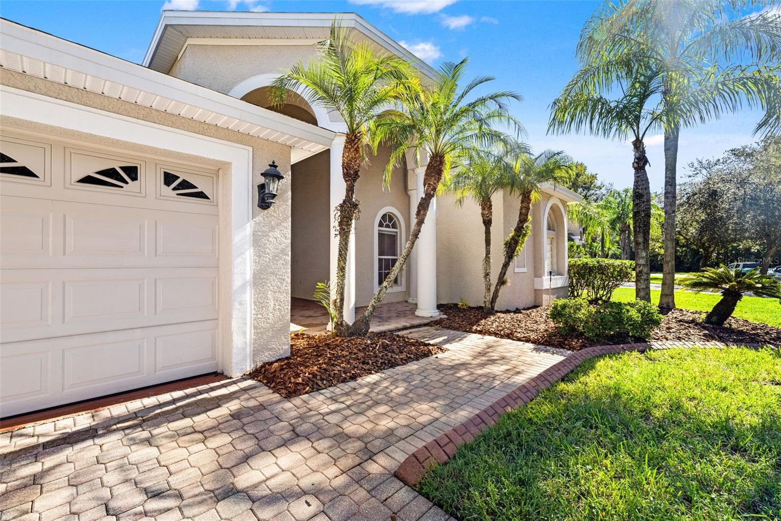 Single Family Residence at 17353 EMERALD CHASE DR, TAMPA, photo 7 of 64