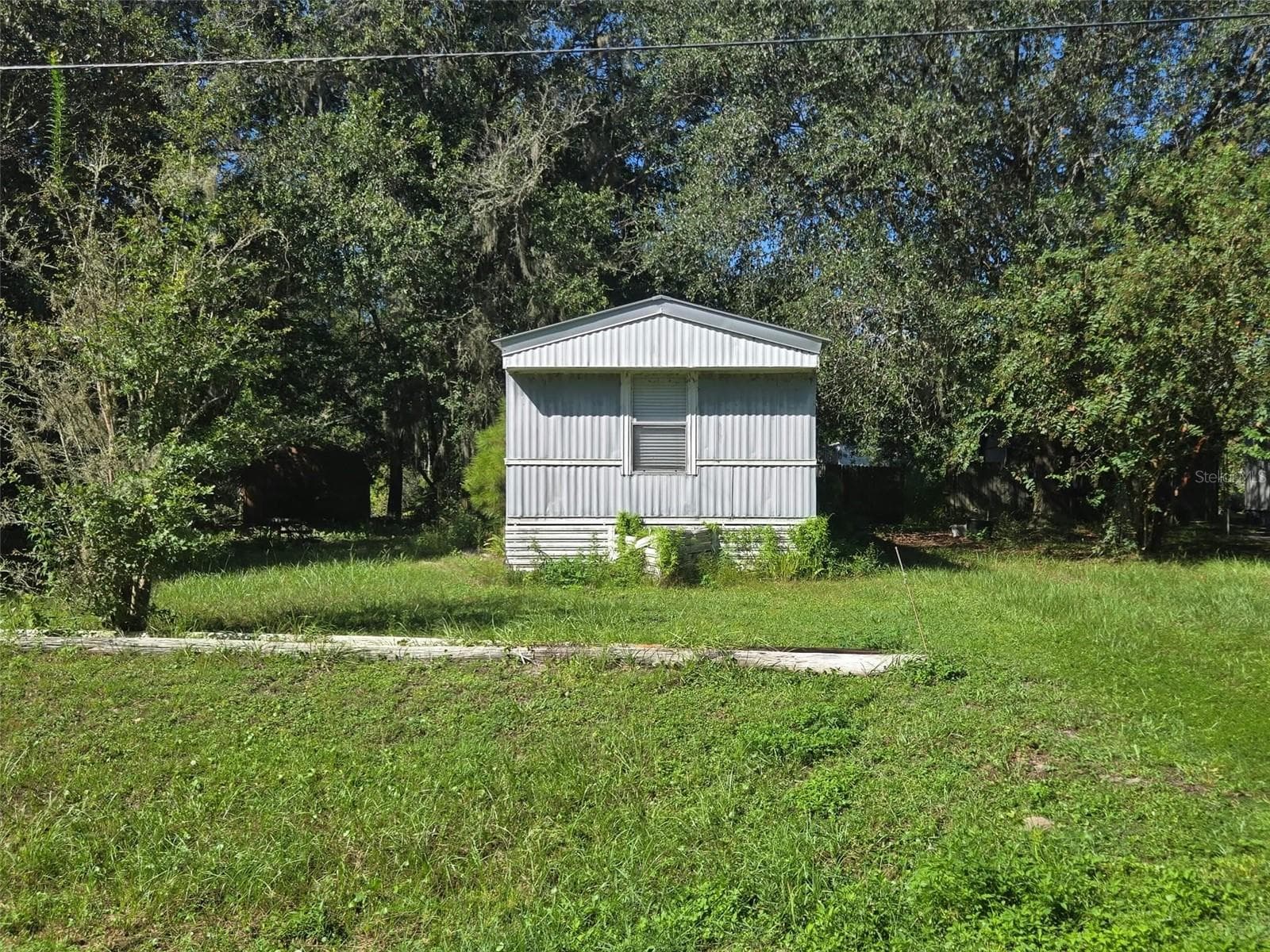 251 TARPON BLVD