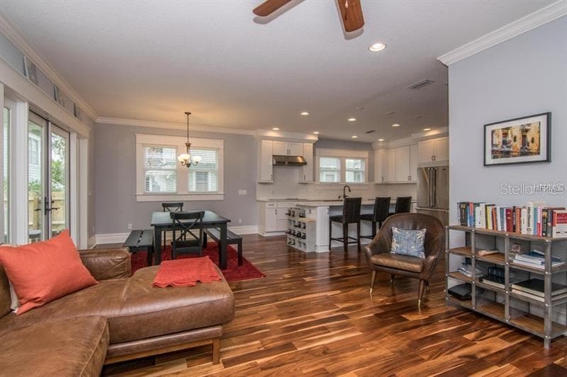Single Family Residence at 905 S BRUCE ST, TAMPA, photo 11 of 25