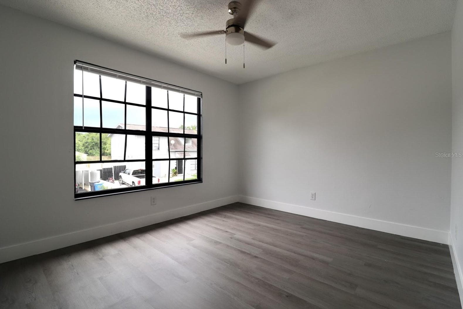 Townhouse at 719 GASPARINO CT, SEFFNER, photo 17 of 25