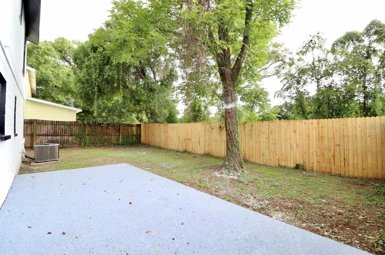 Townhouse at 719 GASPARINO CT, SEFFNER, photo 21 of 25