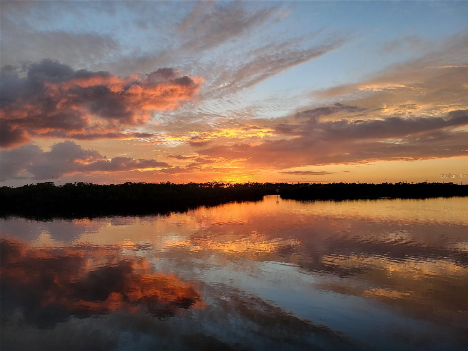 Amazing Sunsets - BRADEN RIVER LAKES, BRADENTON
