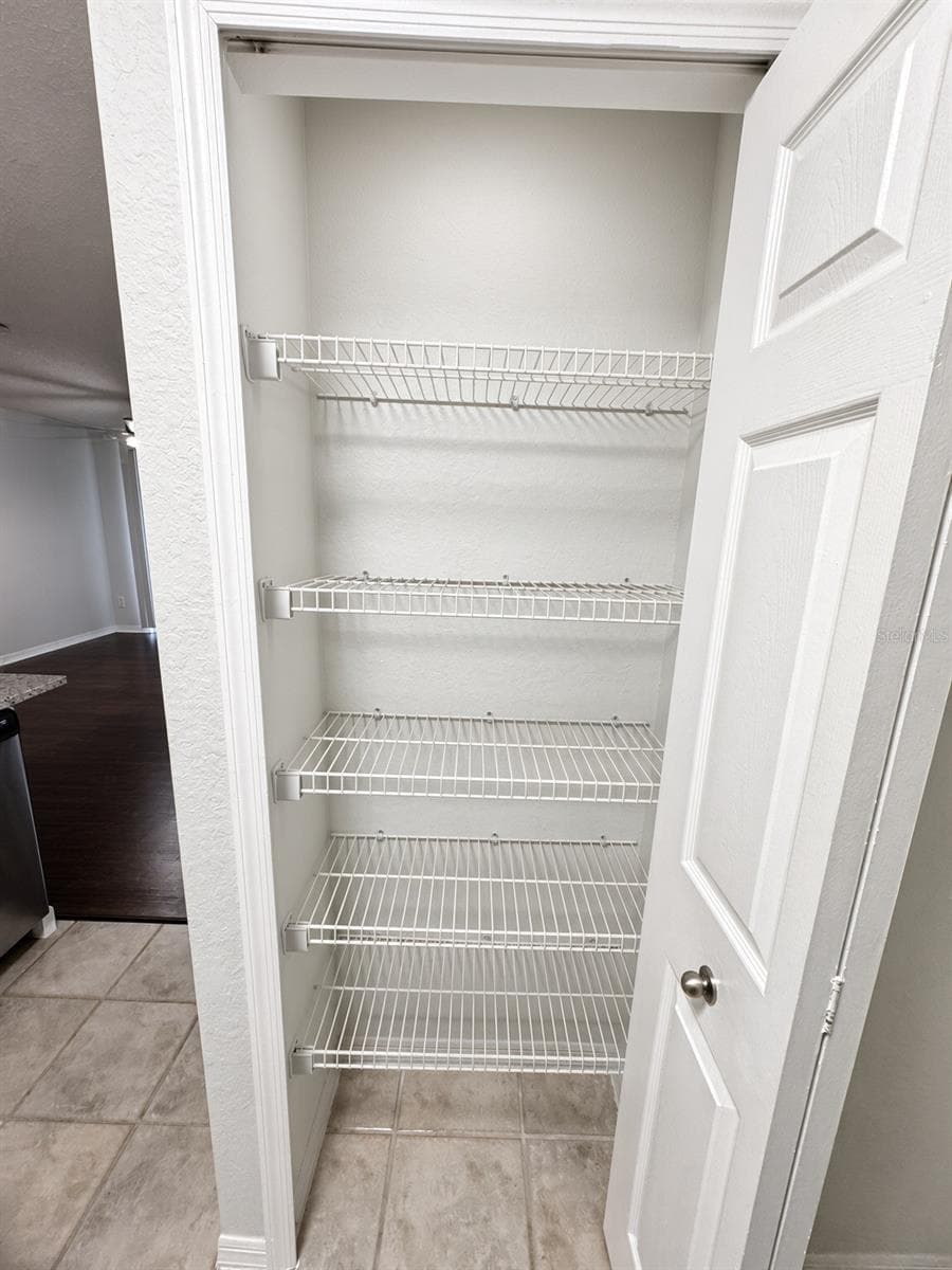 Pantry - 8825 LATREC AVE #6105, ORLANDO
