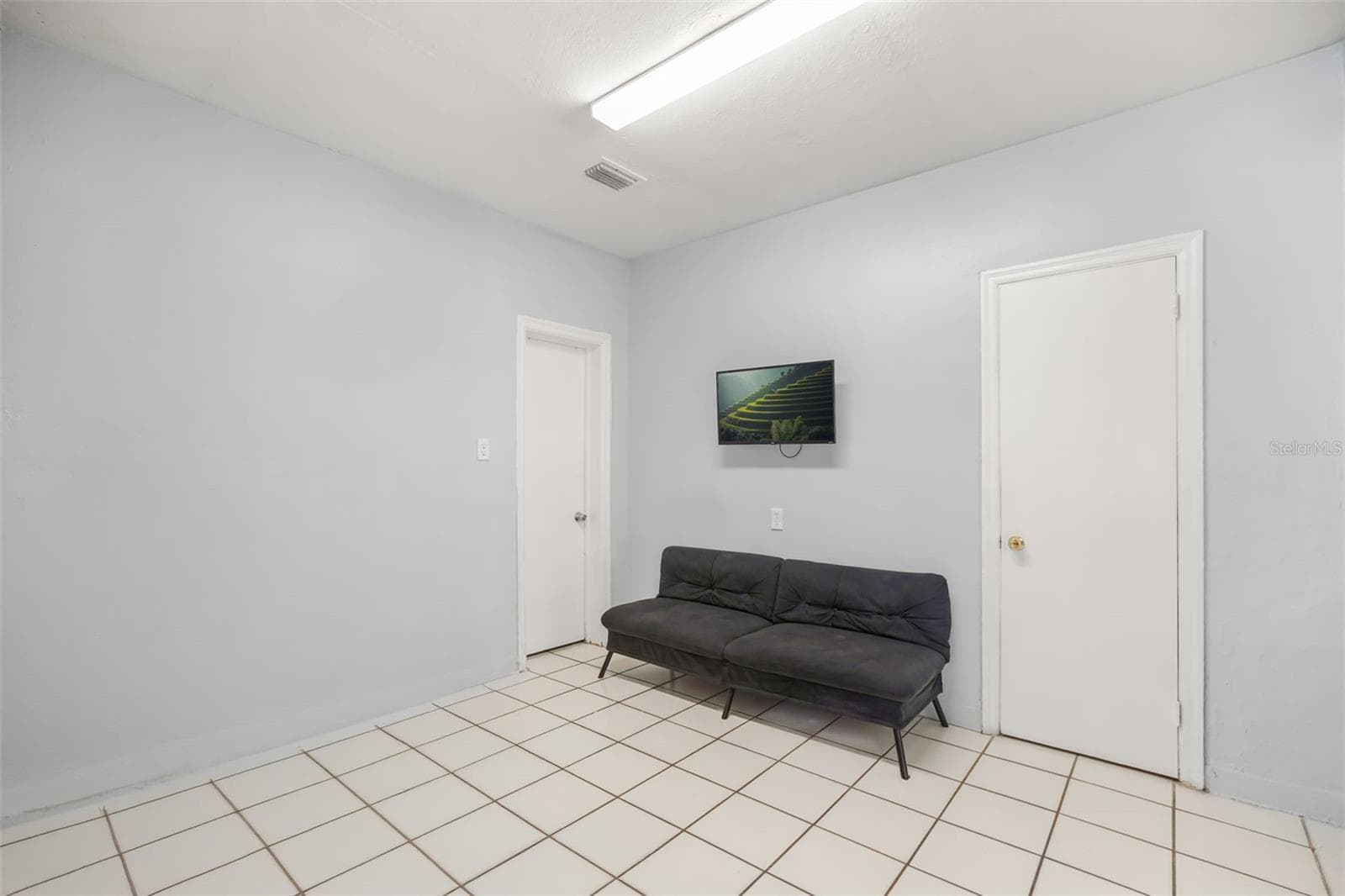 Single Family Residence at 1311 CARSON AVE, KISSIMMEE, photo 7 of 26