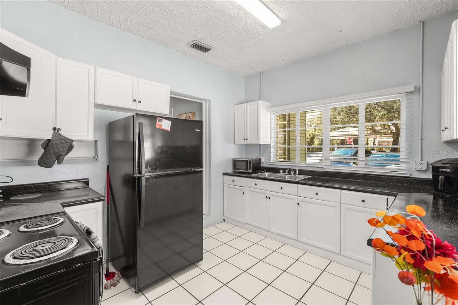 Single Family Residence at 1311 CARSON AVE, KISSIMMEE, photo 11 of 26
