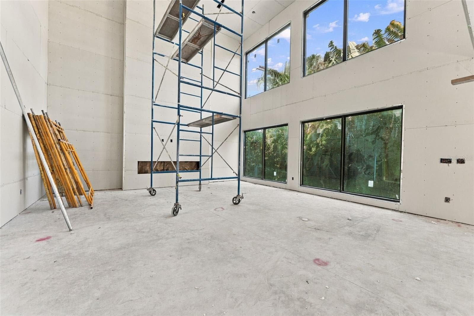 Living area - 4523 W ROSEMERE RD, TAMPA