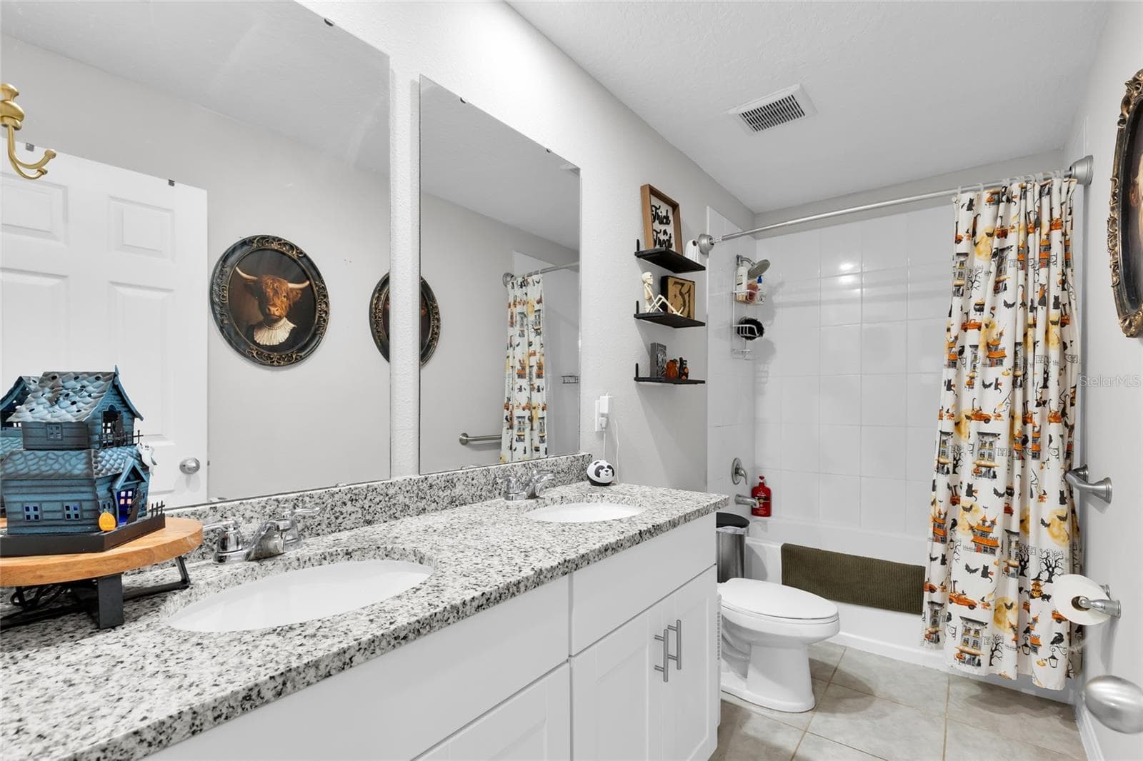 Single Family Residence at 29789 ANAHID DR, LEESBURG, photo 28 of 42
