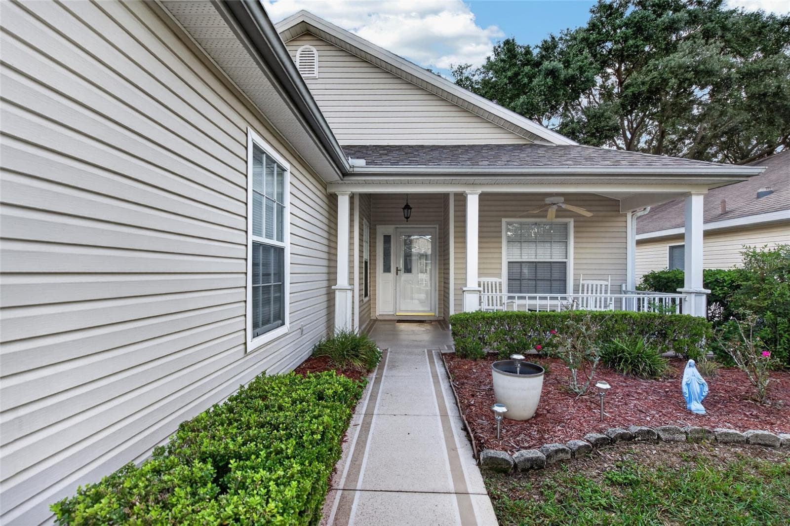 Front Entry Way - 25005 CRANES ROOST CIR, LEESBURG