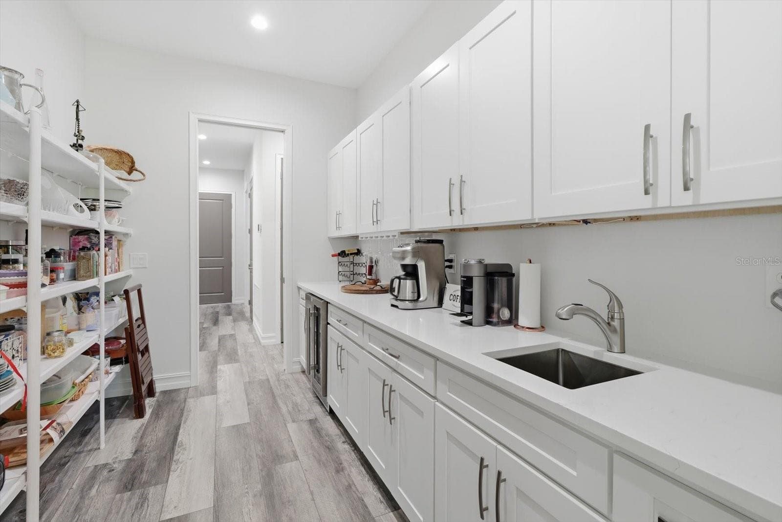 Butlers Pantry - 4477 MAJESTIC HILLS LOOP, BROOKSVILLE