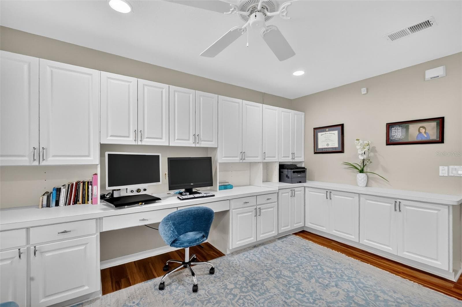 Third Bedroom with Custom Cabinetry and Built-In Desk - 1201 BARCELONA DR, THE VILLAGES