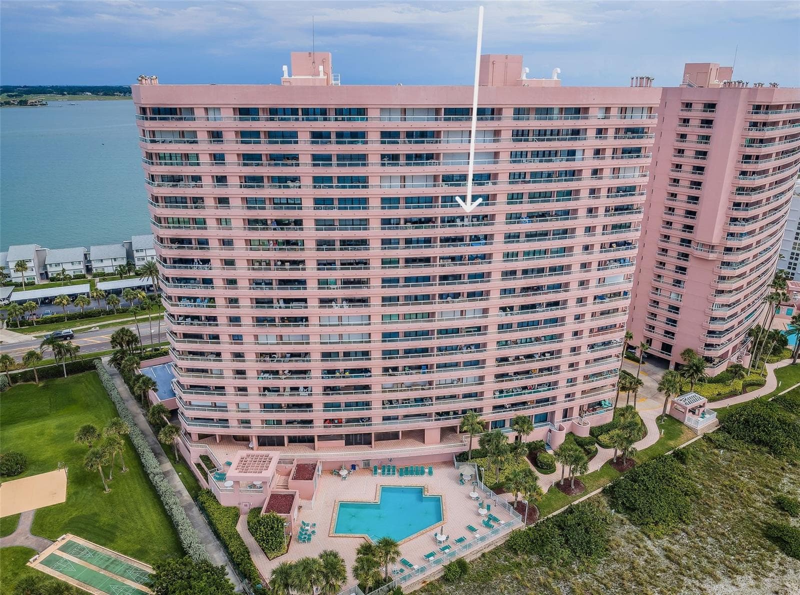 14th Floor Direct Gulf Front Unit with sweeping Beachfront views! - 1310 GULF BLVD #14E, CLEARWATER