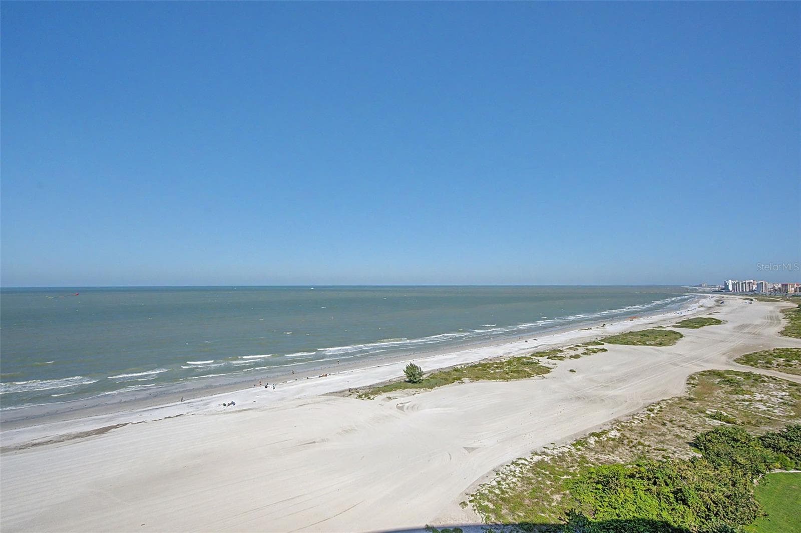 Gulf front Living at its Finest! - 1310 GULF BLVD #14E, CLEARWATER