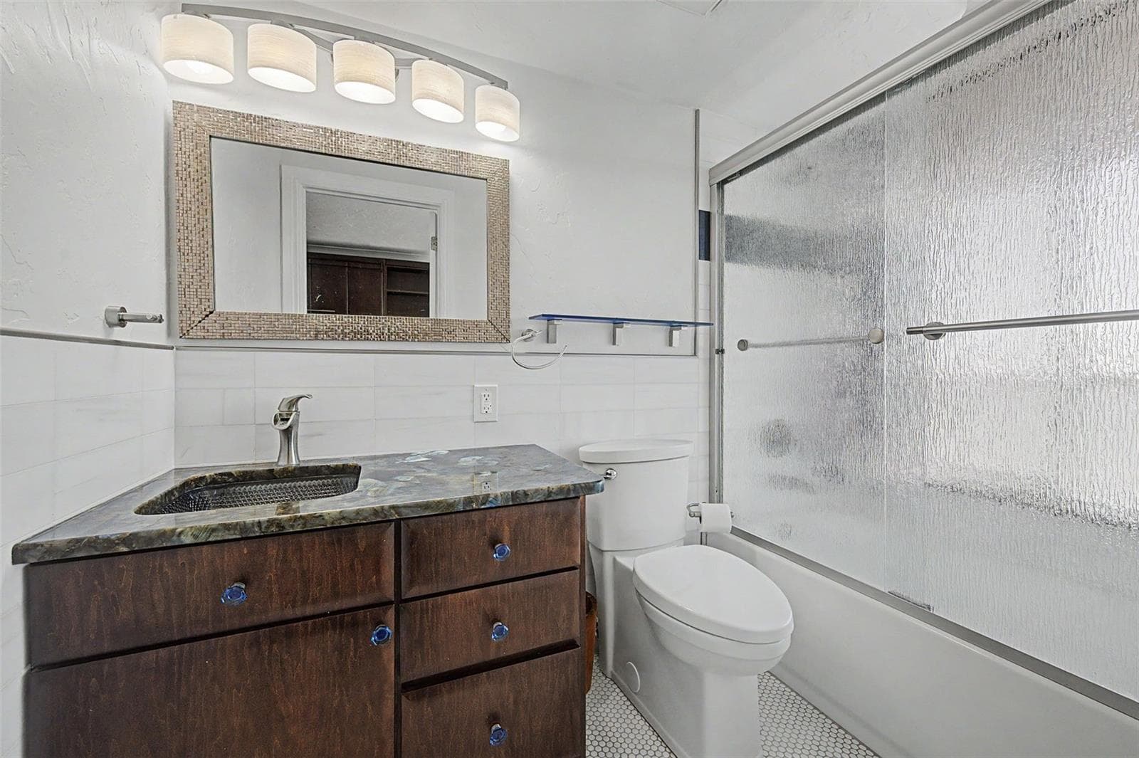 Second Full Bathroom - 1310 GULF BLVD #14E, CLEARWATER