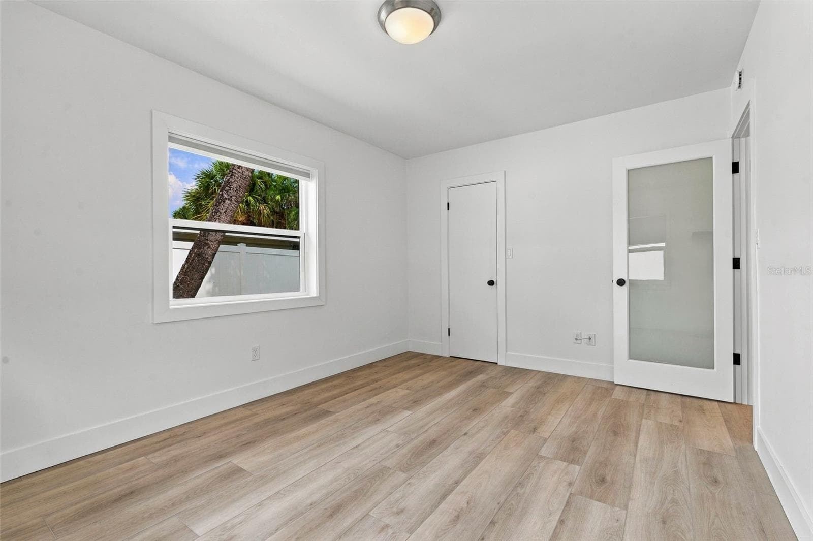 Single Family Residence at 804 BRUCE AVE, CLEARWATER, photo 18 of 36
