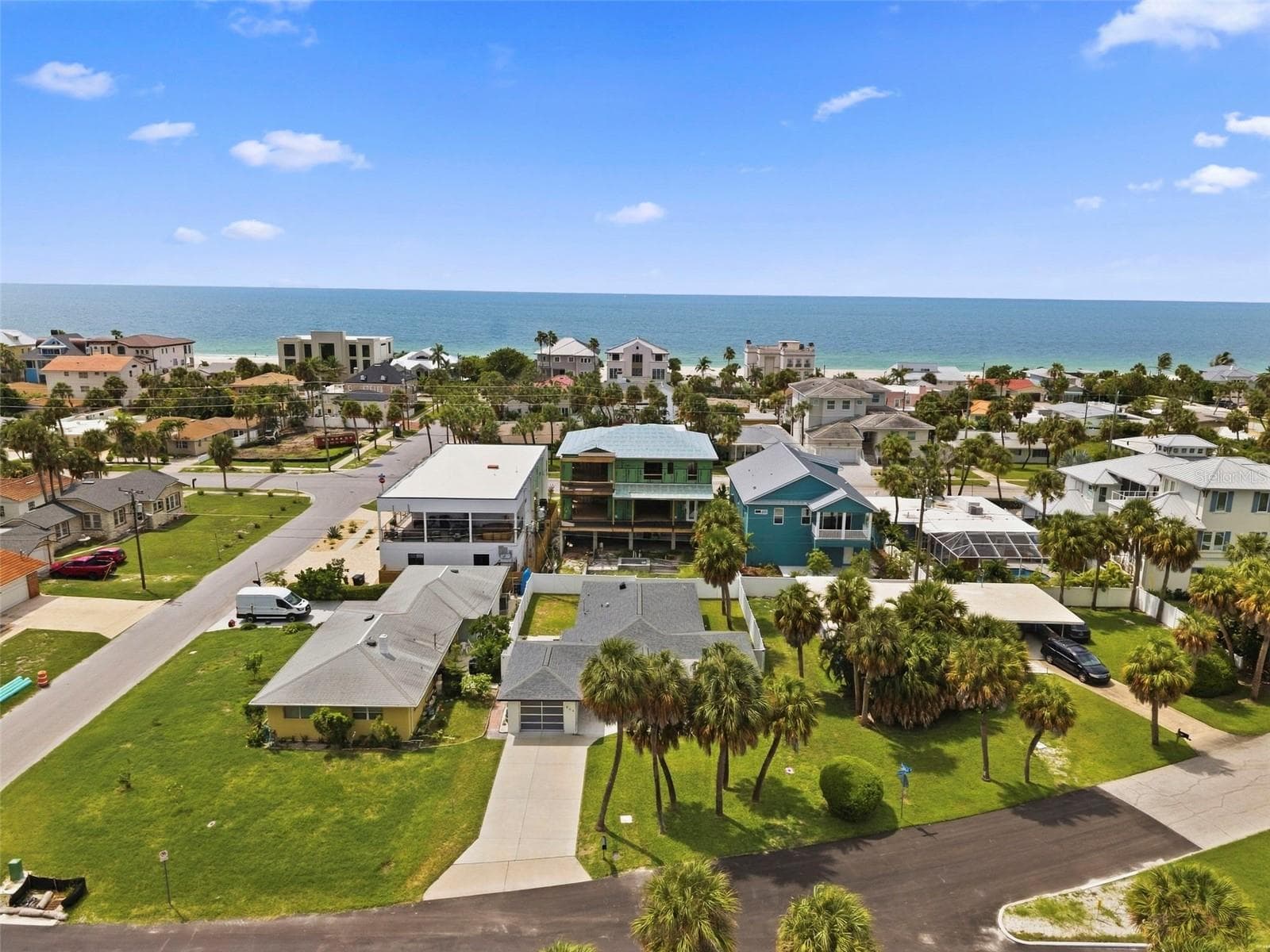 Single Family Residence at 804 BRUCE AVE, CLEARWATER, photo 34 of 36