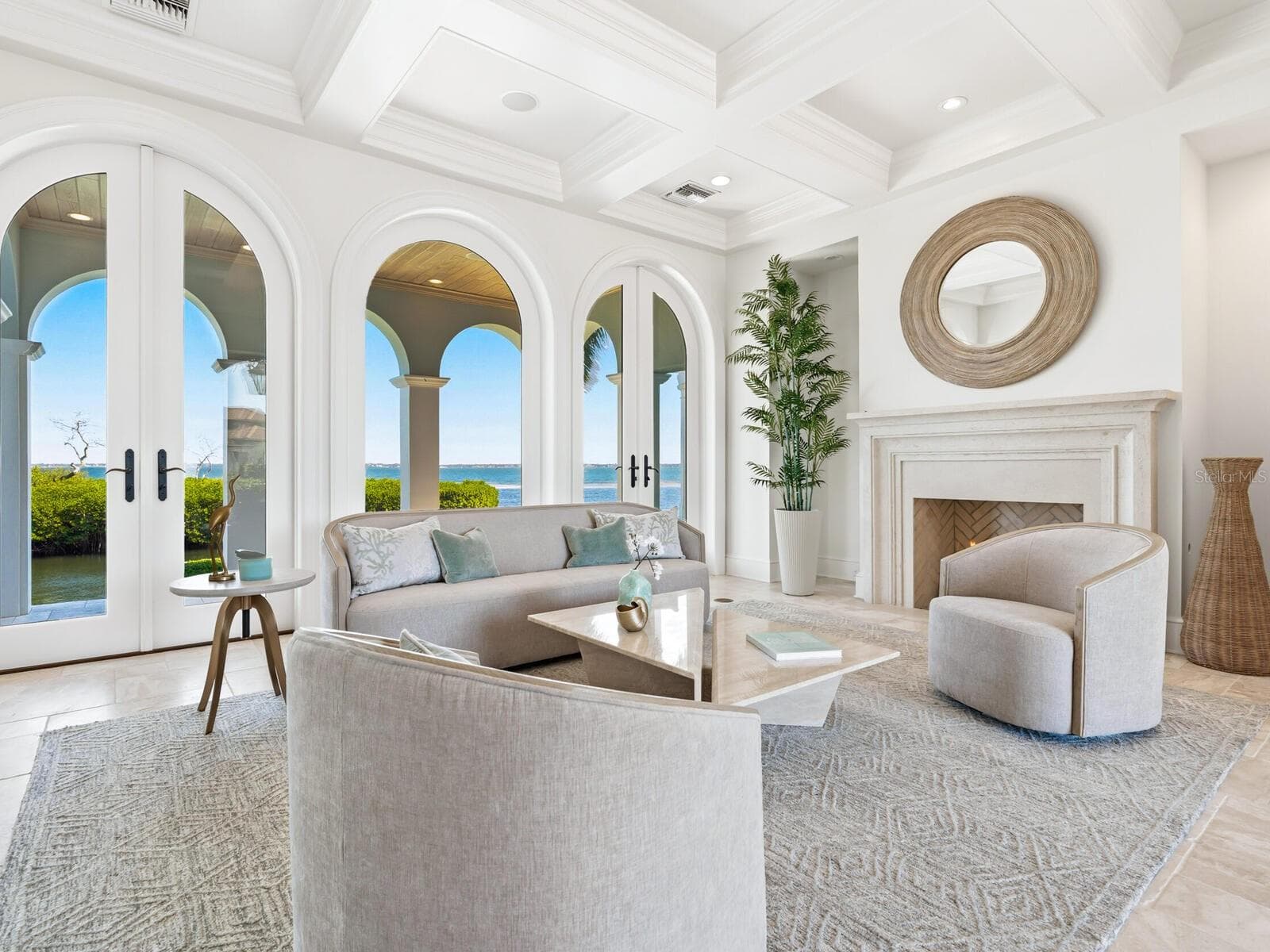 Single Family Residence at 560 HARBOR POINT RD, LONGBOAT KEY, photo 11 of 71
