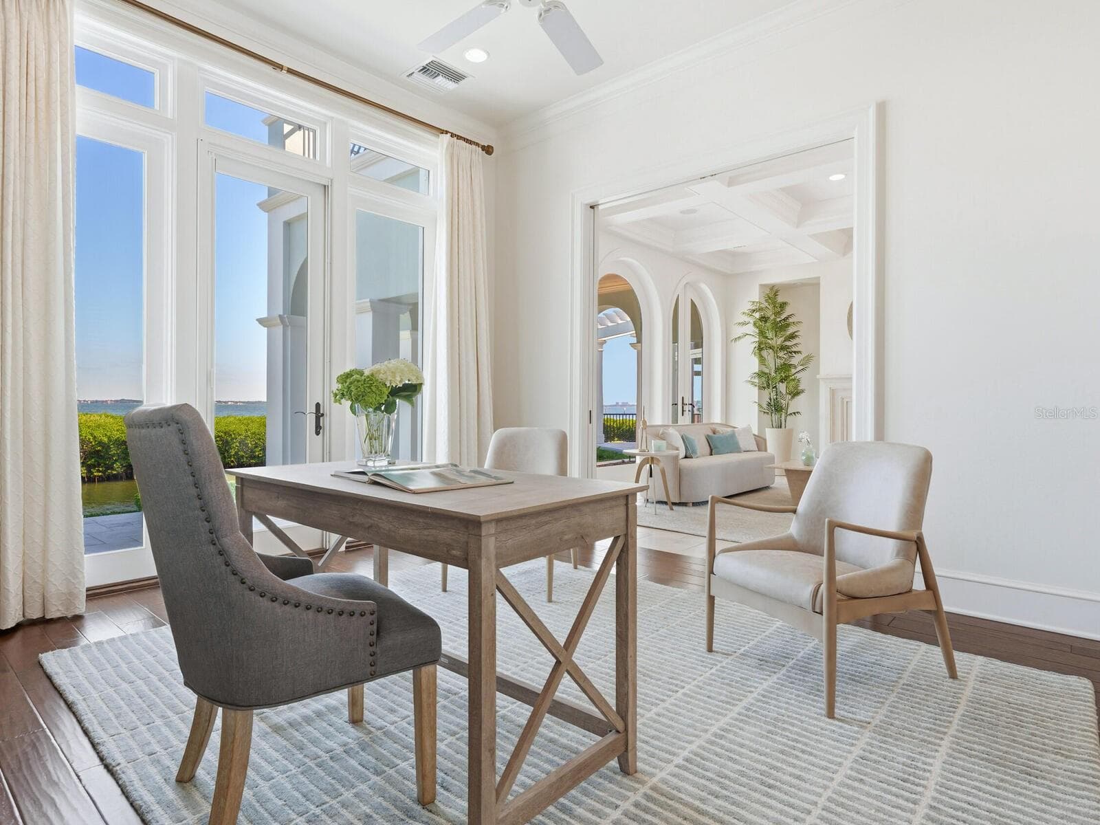 Single Family Residence at 560 HARBOR POINT RD, LONGBOAT KEY, photo 15 of 71
