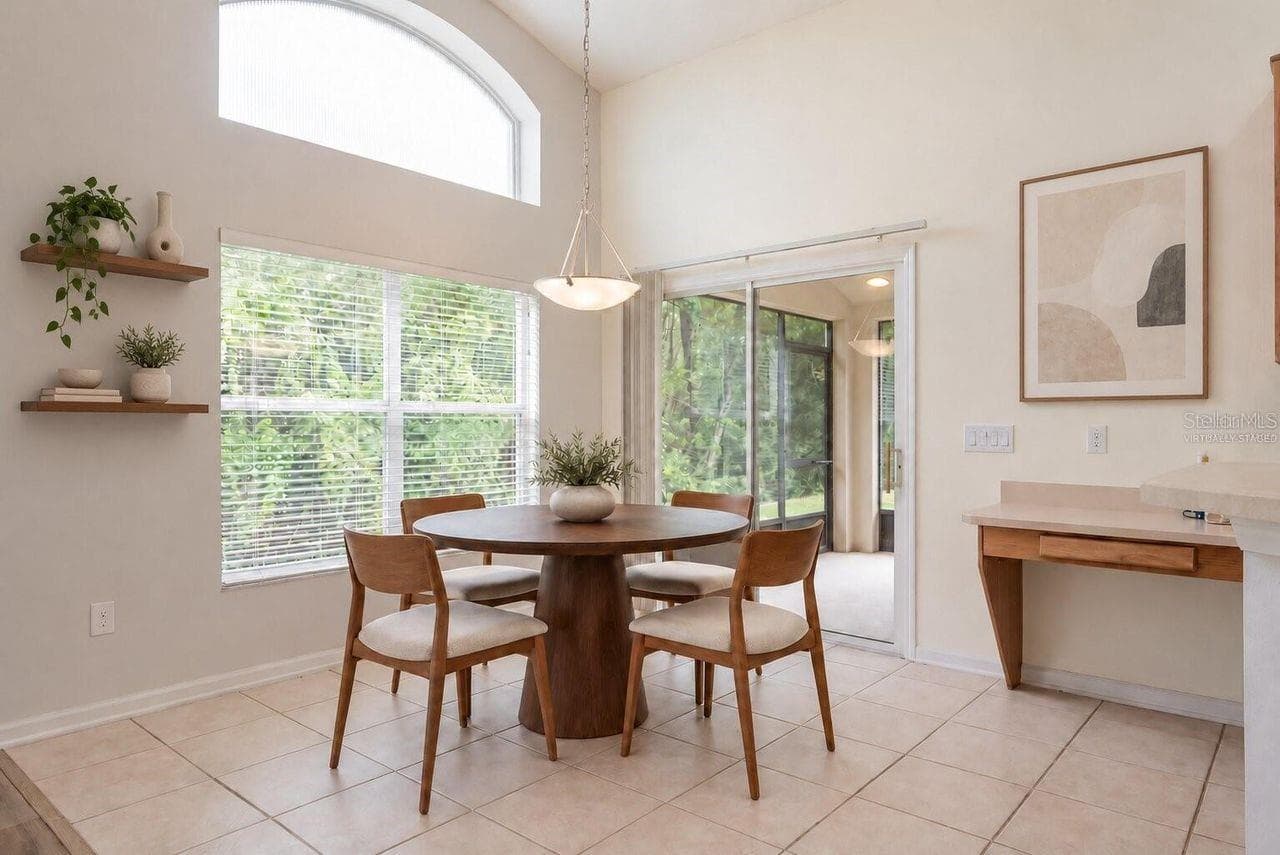 virtually staged - 3179 STONEHURST CIR, KISSIMMEE