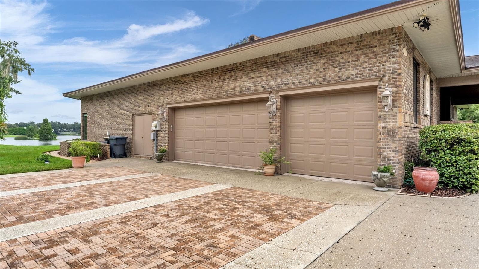 Single Family Residence at 148 E CHRISTINA BLVD, LAKELAND, photo 80 of 115
