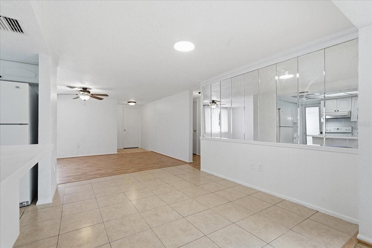 Single Family Residence at 12404 COBBLE STONE DR, HUDSON, photo 13 of 48