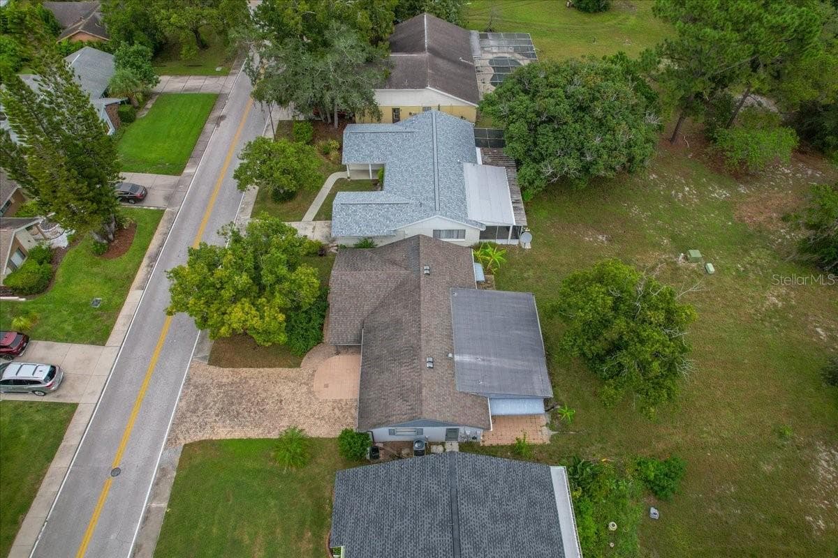 Single Family Residence at 12404 COBBLE STONE DR, HUDSON, photo 44 of 48