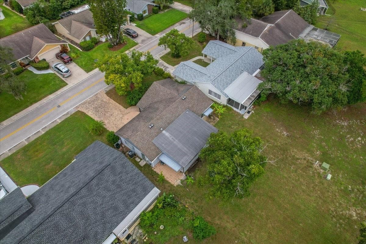 Single Family Residence at 12404 COBBLE STONE DR, HUDSON, photo 45 of 48