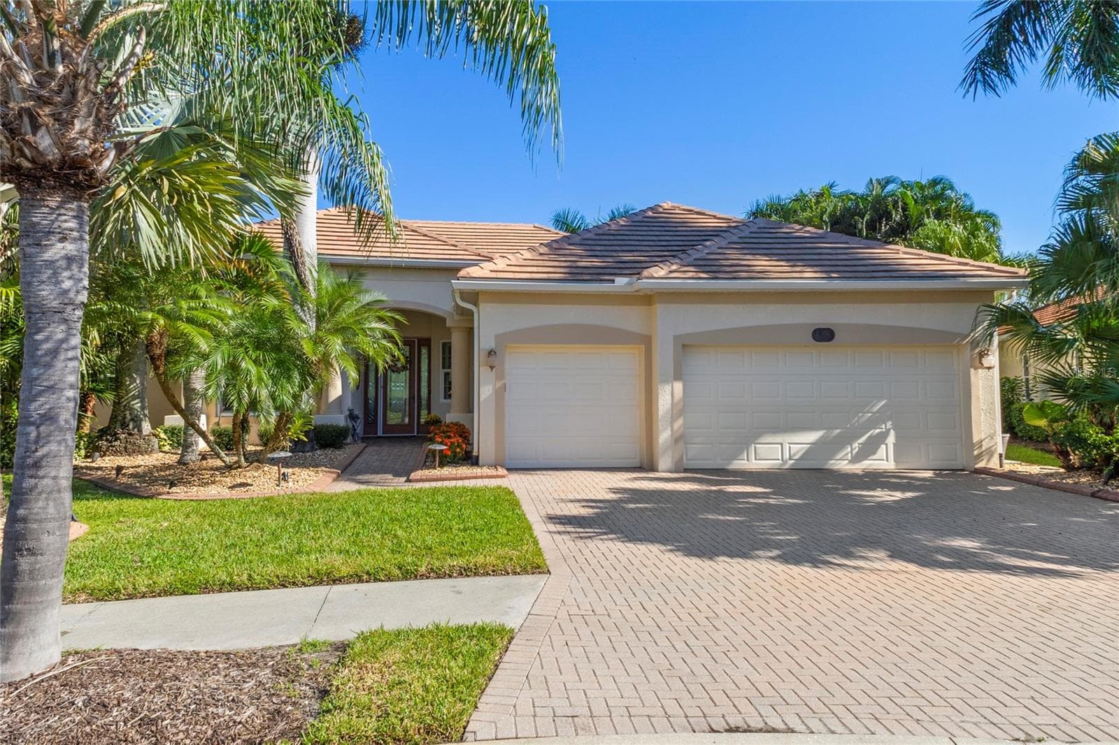 Single Family Residence at 1835 CREEK NINE DR, NORTH PORT, photo 2 of 68