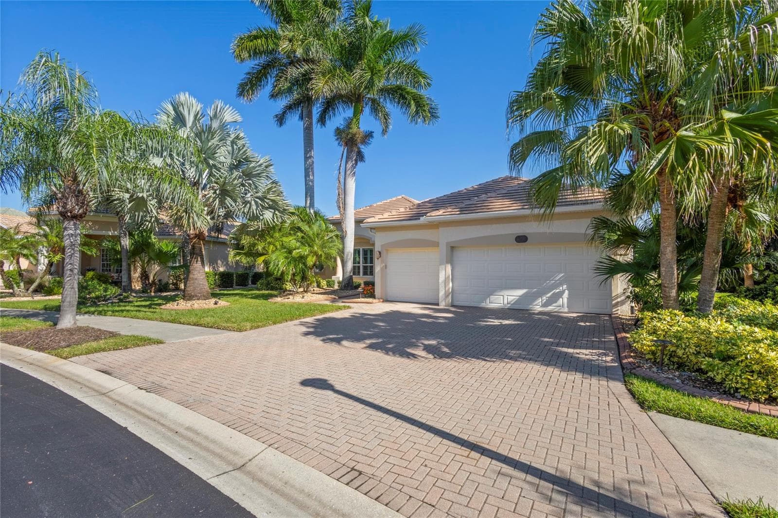 Single Family Residence at 1835 CREEK NINE DR, NORTH PORT, photo 3 of 68