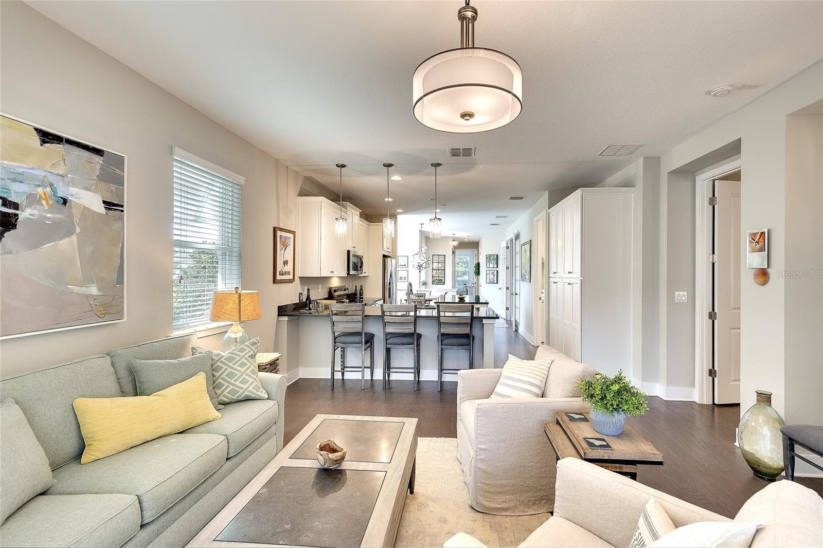 8' Interior doors, designer engineered wood flooring, "comfort colors" - 5048 COURSE DR, SARASOTA