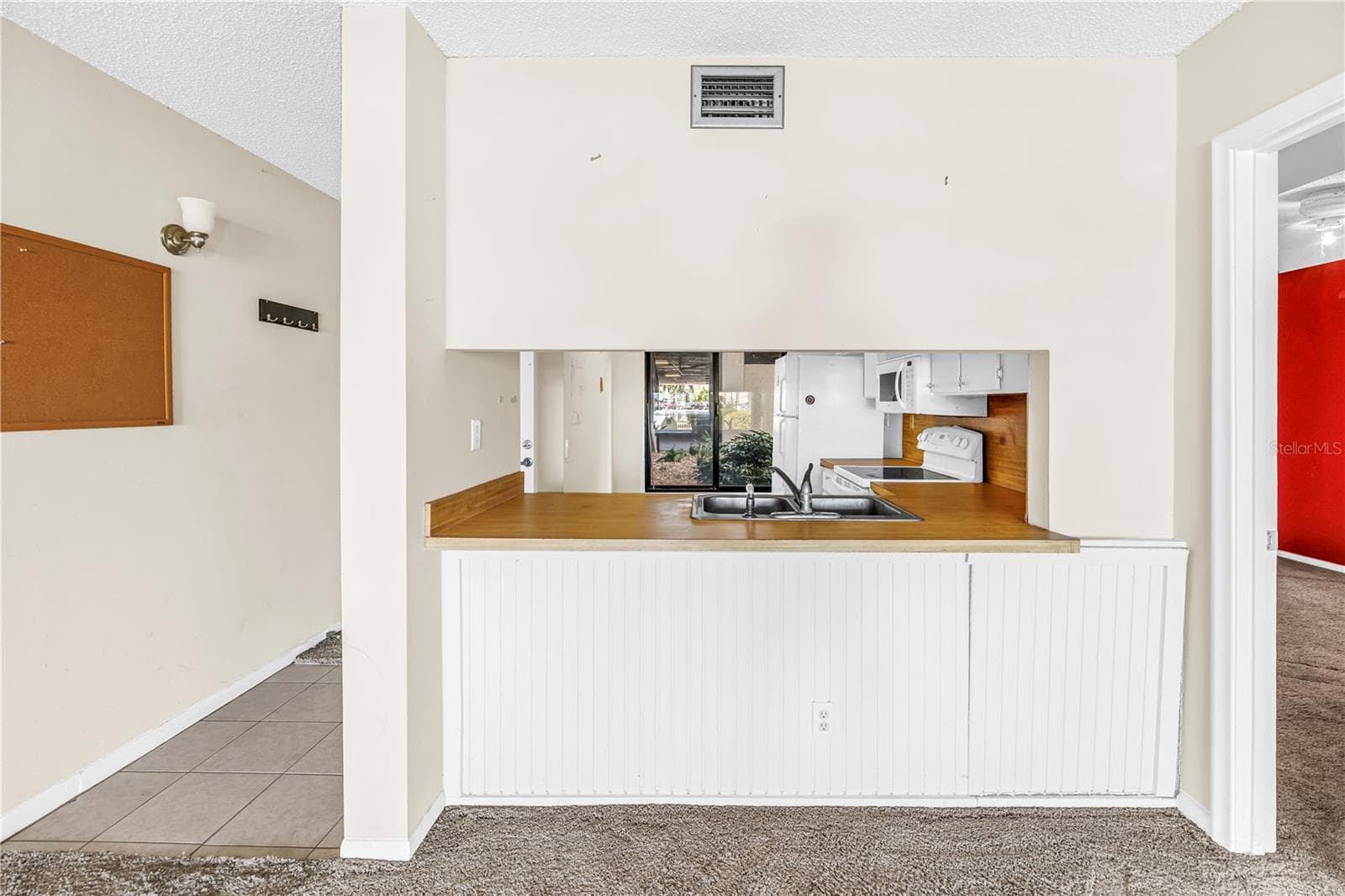 Condominium at 6322 PALMA DEL MAR BLVD S #105, ST PETERSBURG, photo 6 of 44