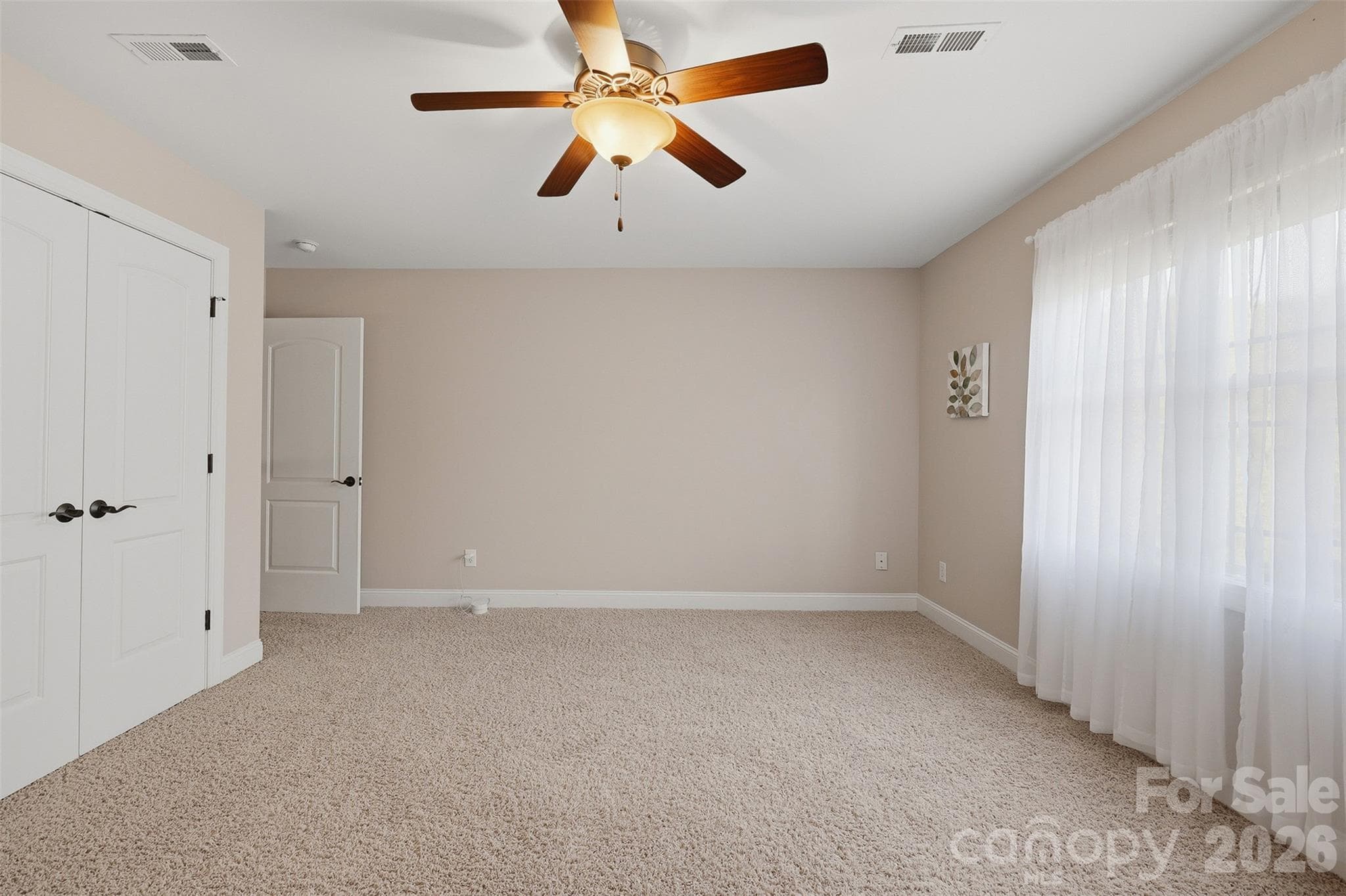 Single Family Residence at 1163 Willow Creek Drive, Newton, photo 35 of 45