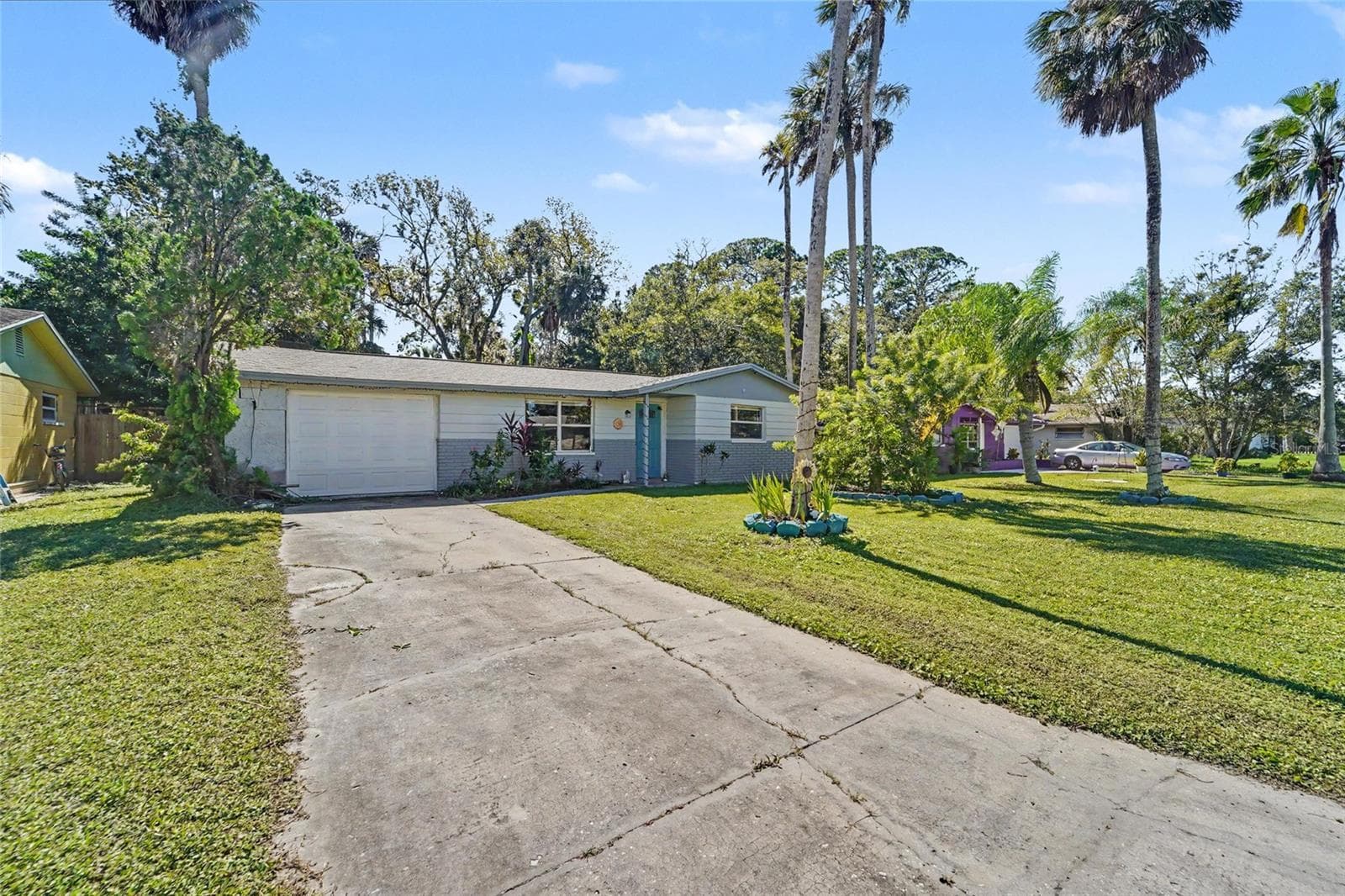 Single Family Residence at 5614 BERLIN DR, PORT RICHEY, photo 6 of 32