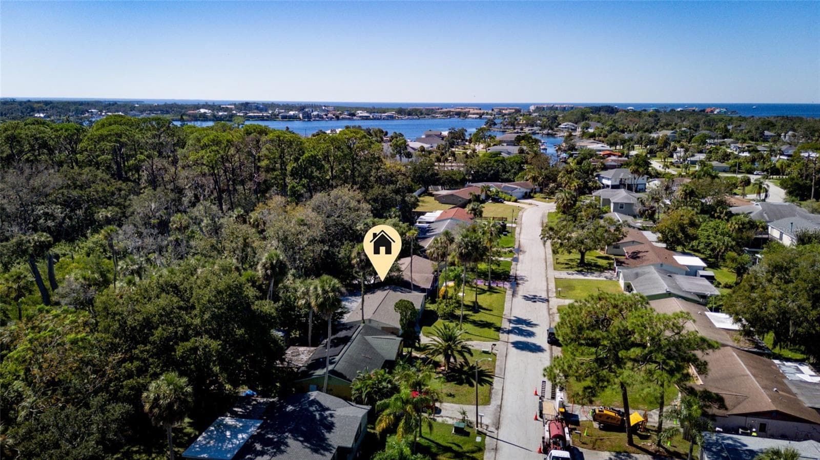 Single Family Residence at 5614 BERLIN DR, PORT RICHEY, photo 9 of 32
