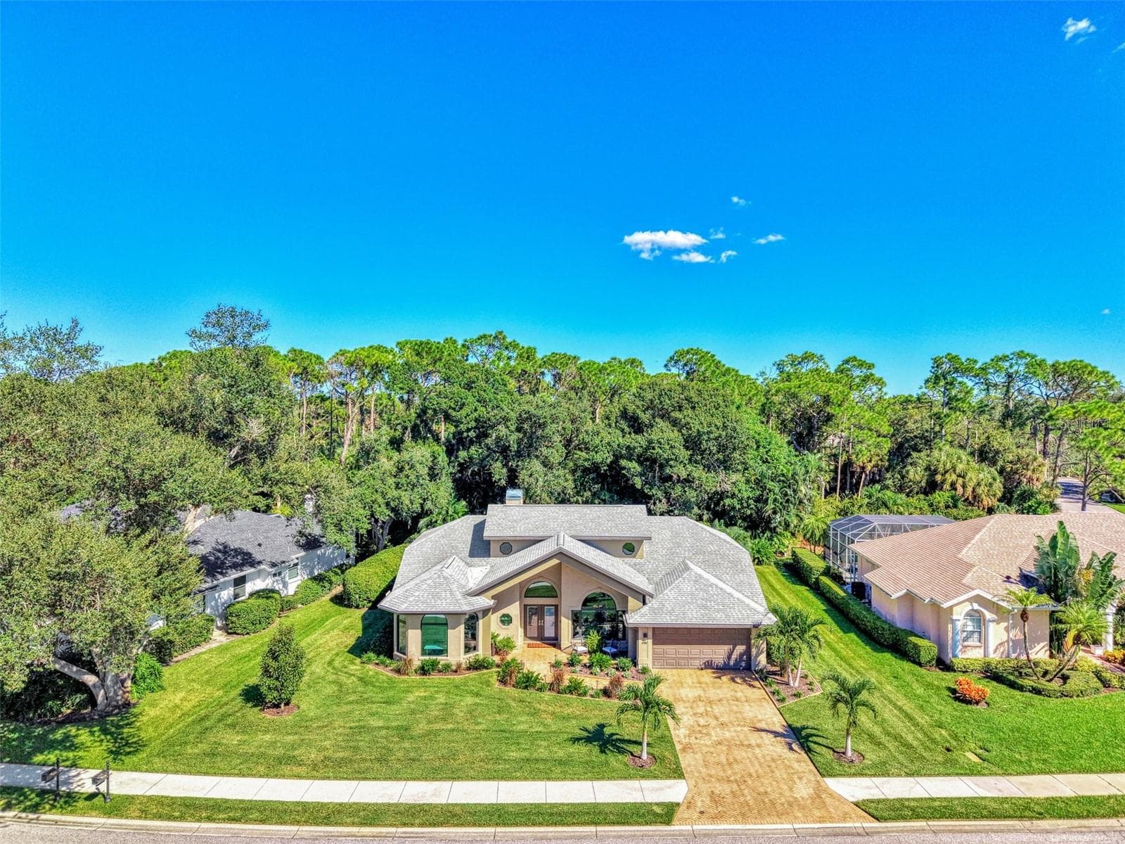 Single Family Residence at 4735 WHITE TAIL LN, SARASOTA, photo 2 of 79