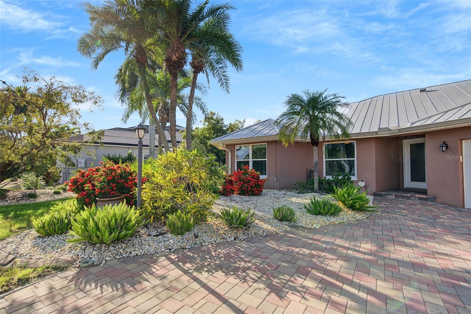 Single Family Residence at 6604 BLACKFIN WAY, APOLLO BEACH, photo 9 of 43