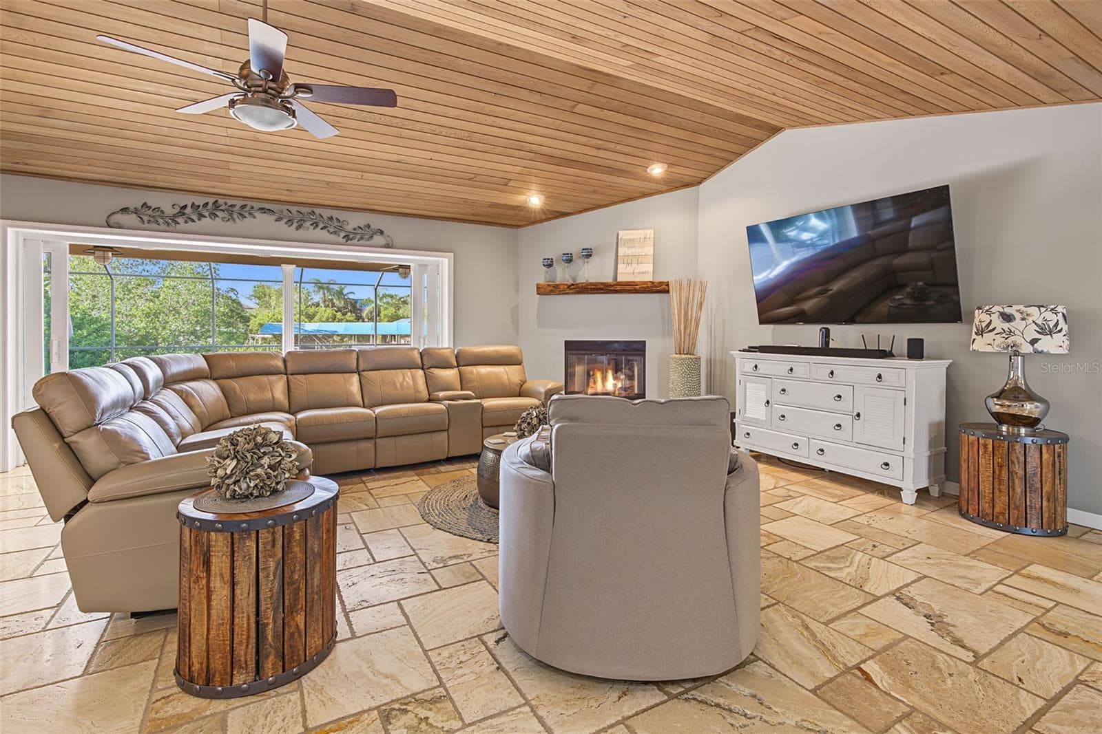 Single Family Residence at 6604 BLACKFIN WAY, APOLLO BEACH, photo 13 of 43