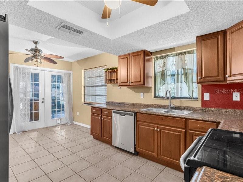 Single Family Residence at 12805 PECAN TREE DR, HUDSON, photo 11 of 40