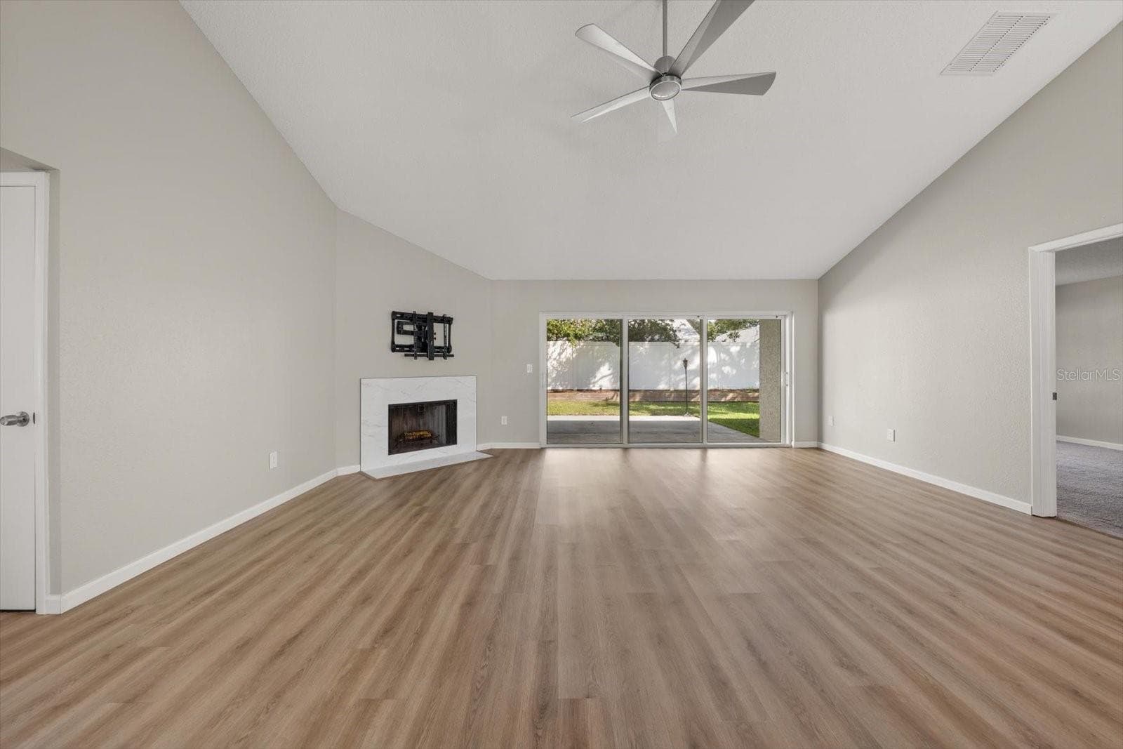 Single Family Residence at 15009 NATUREWALK DR, TAMPA, photo 29 of 41