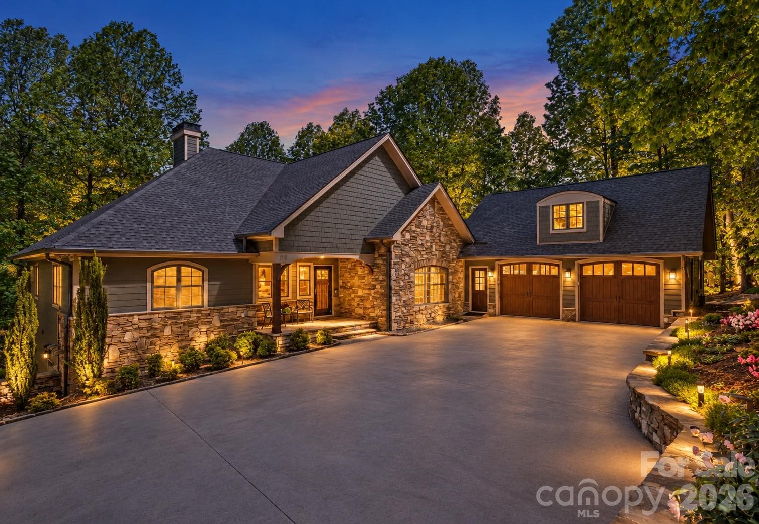 20 Fernridge Court
